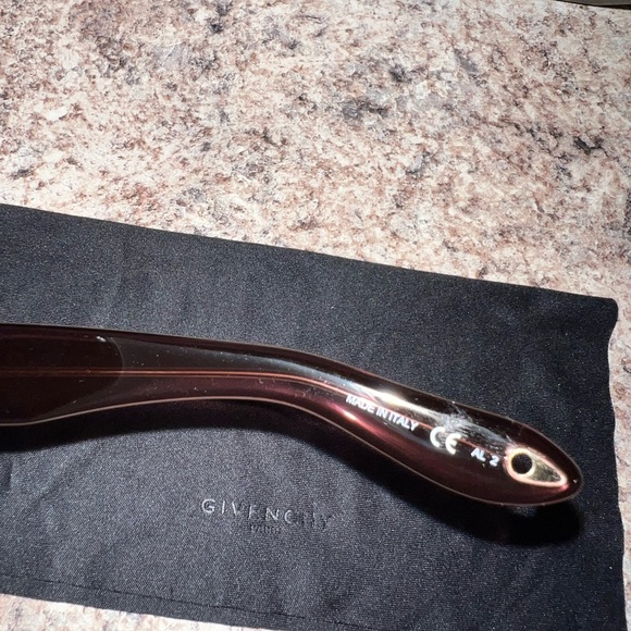 Givenchy sunglasses 🕶️ ***used*** - Picture 6 of 7